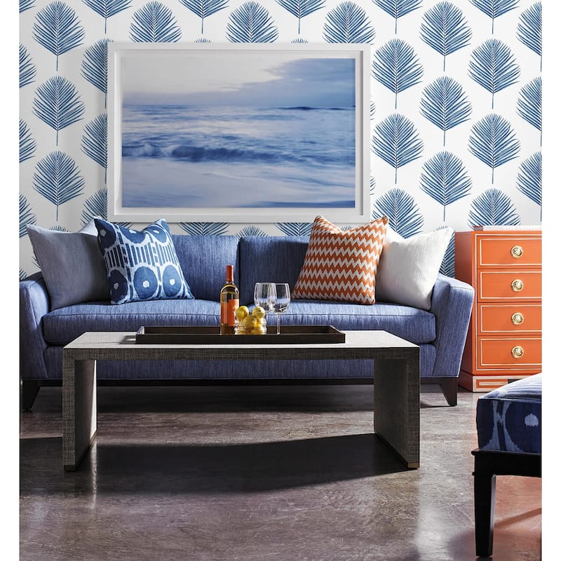 Luxe Haven Maui Palm Peel and Stick Wallpaper