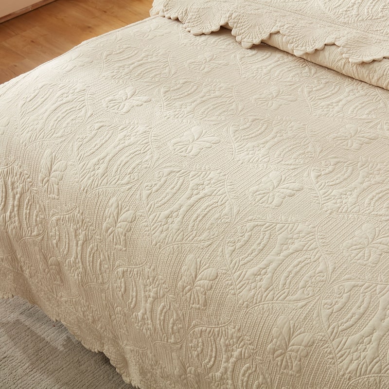 3 PcsOversized Embroidered Cotton Quilt Bedspread Set