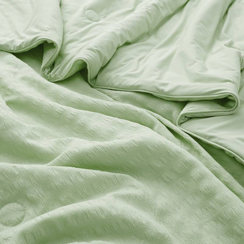 Lightweight Cooling Reversible Bed Blanket, Breathable Seersucker Comforter for Hot Sleepers