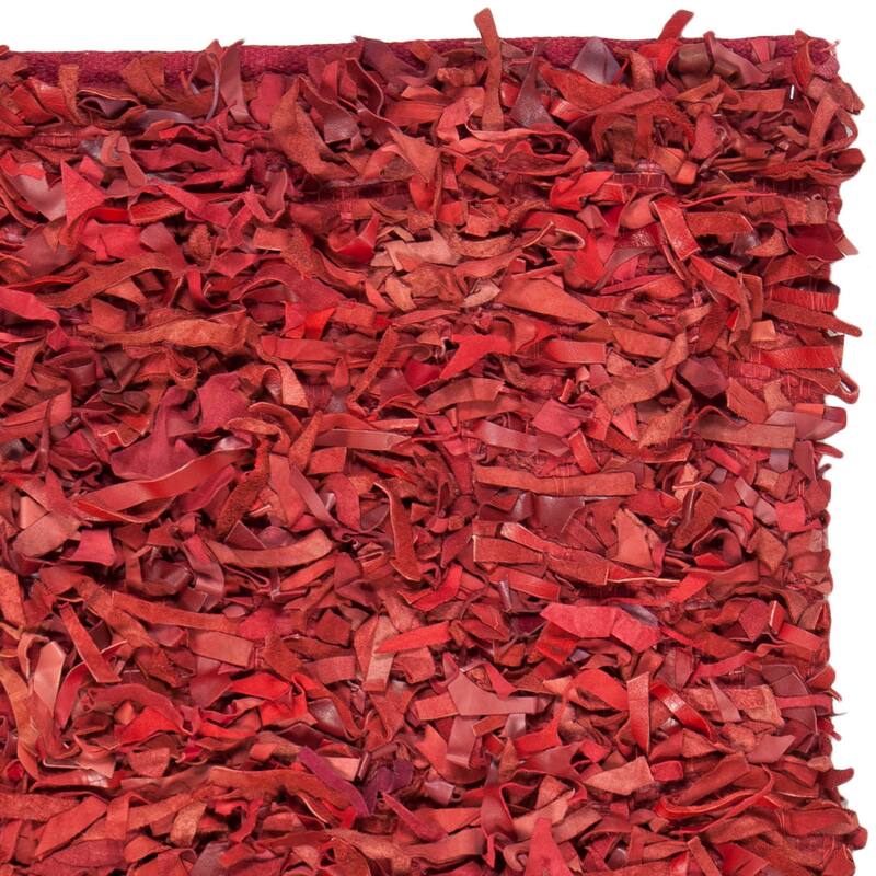 SAFAVIEH Handmade Leather Shag Carlijn Modern Decorative Rug
