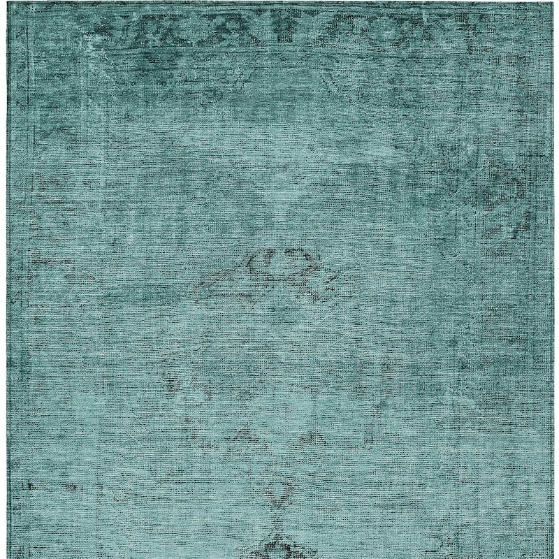 HomeRoots Oriental Traditional Rectangle Outdoor Rug
