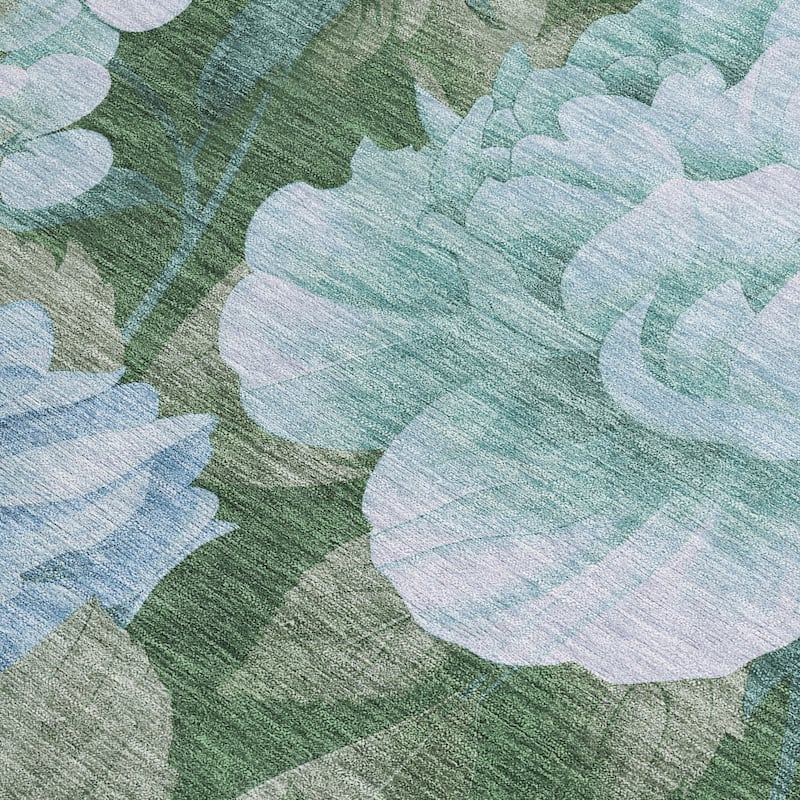 HomeRoots Floral Transitional Rectangle Outdoor Rug