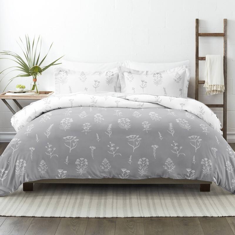 Becky Cameron Ultra Soft Botany Floral 3-Piece Reversible Duvet Cover Set - Light Gray - Queen