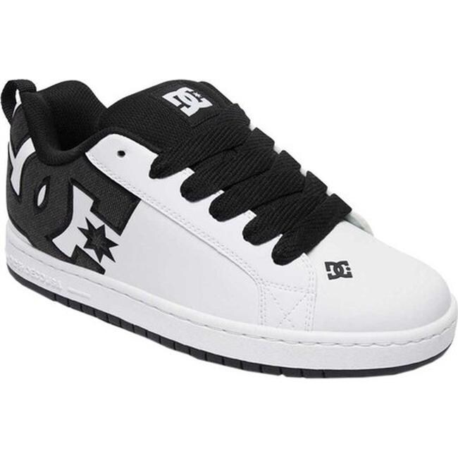 dc court graffik white