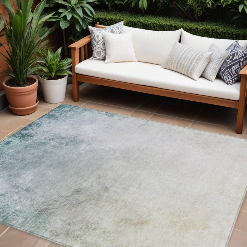 HomeRoots Ombre Transitional Rectangle Outdoor Rug