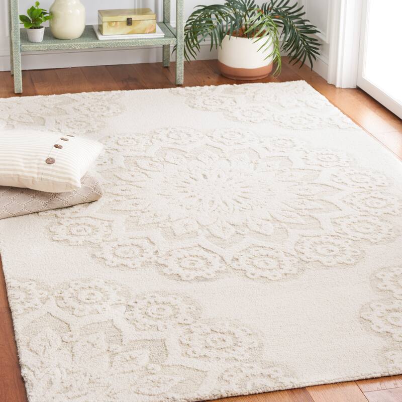 SAFAVIEH Handmade Blossom Oriella Modern Floral Wool Rug - 4' x 6' - Ivory/Grey