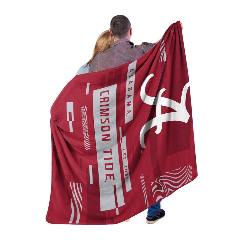 NCAA Alabama Crimson Tide Digitize Raschel Throw Blanket