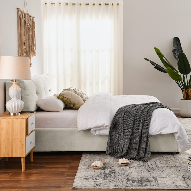 Low-Profile Platform Bed King Size Beige Chenille Hydraulic Storage Bed Frame with Integrated Upholstered Headboard
