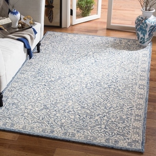 SAFAVIEH Handmade Micro-Loop Alberdine Wool Rug