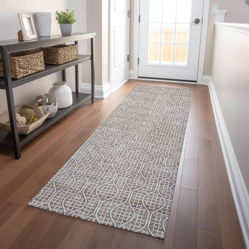 Machine Washable Indoor/ Outdoor Chantille Criss Cross Geo Rug