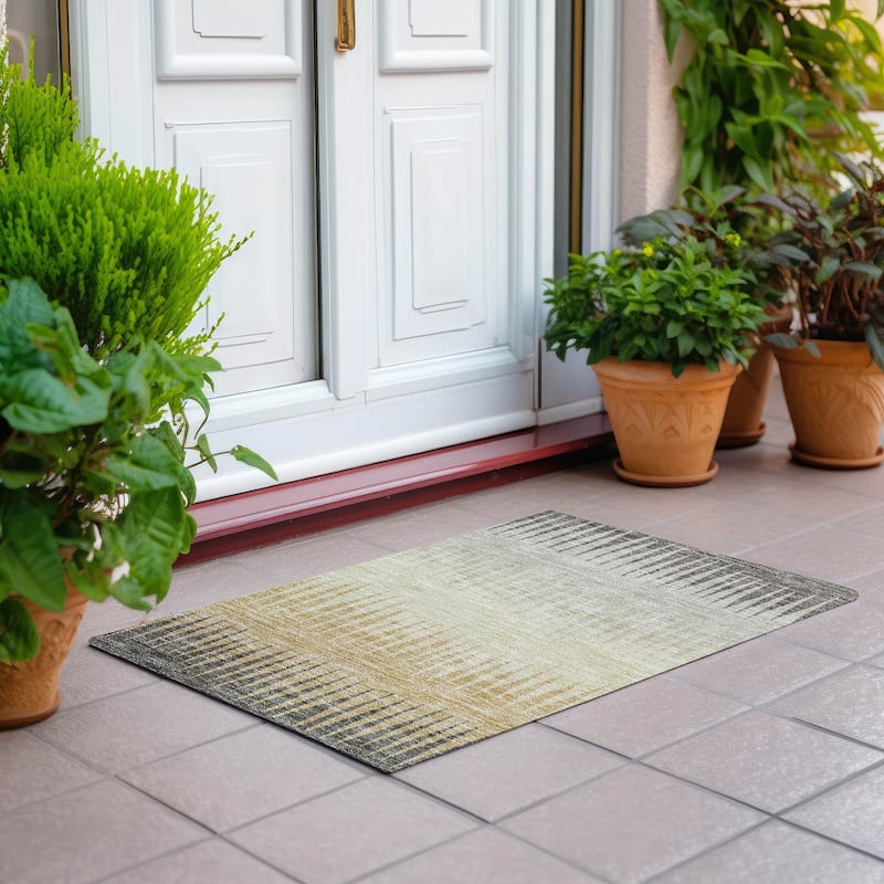 Machine Washable Indoor/ Outdoor Chantille Ombre Contemporary Rug - Taupe - 1'8" x 2'6"