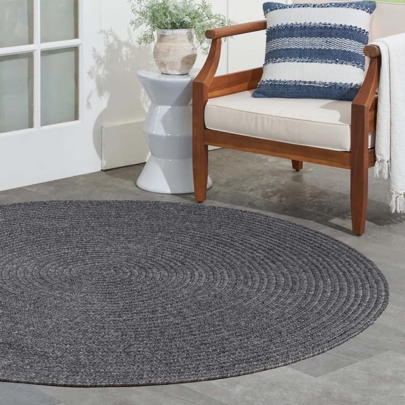 Superior Braided Reversible Indoor/Outdoor Area Rug