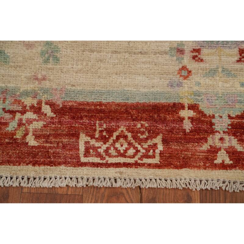 Hand Knotted Oriental 100% Wool Carpet Traditional Floral Beige & Ivories Art Deco Area Rug - 6' 1'' X 2' 7''