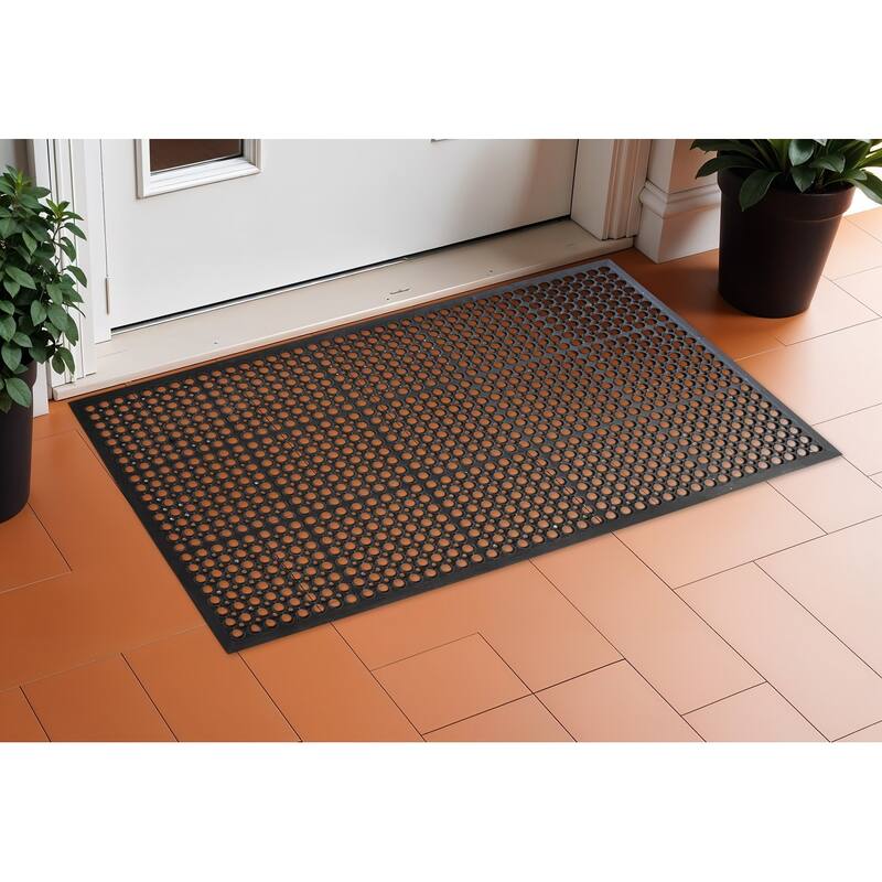 HomeRoots 36" X 36" Black Geo Circles Outdoor Rubber Door Mat - 36' X '36 - 36' X '36
