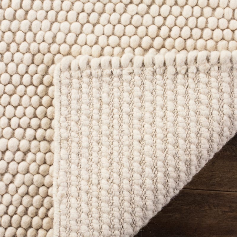 SAFAVIEH Handmade Natura Gerta Wool Rug