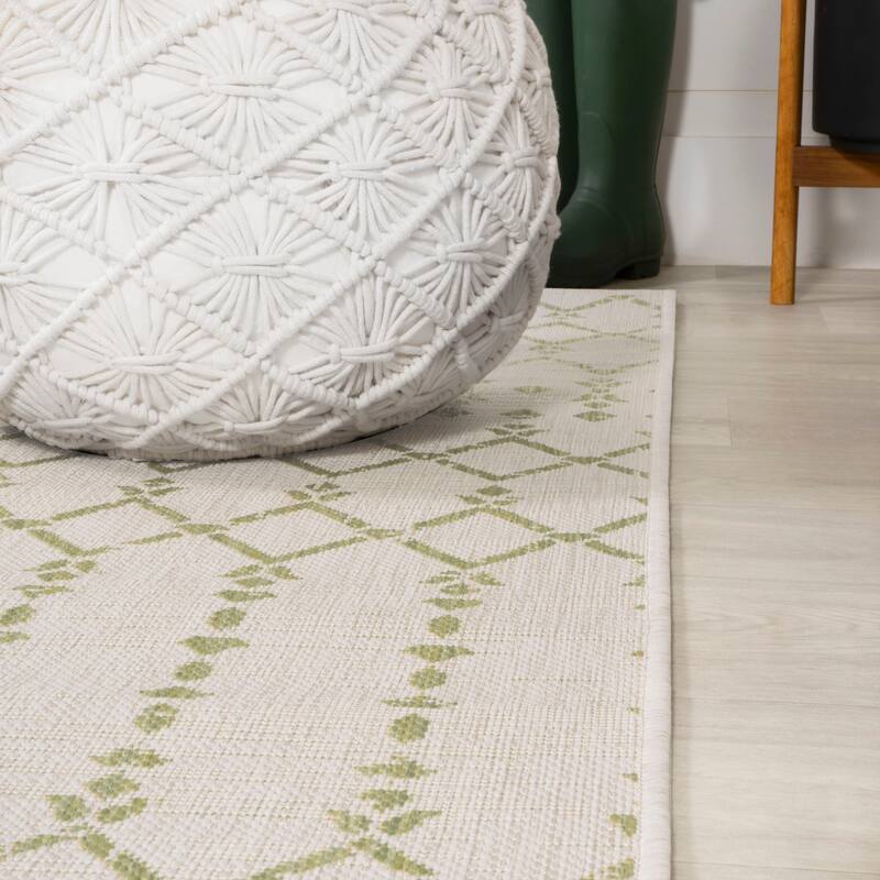 JONATHAN Y Trebol Moroccan Geometric Textured Weave Indoor/Outdoor Area Rug