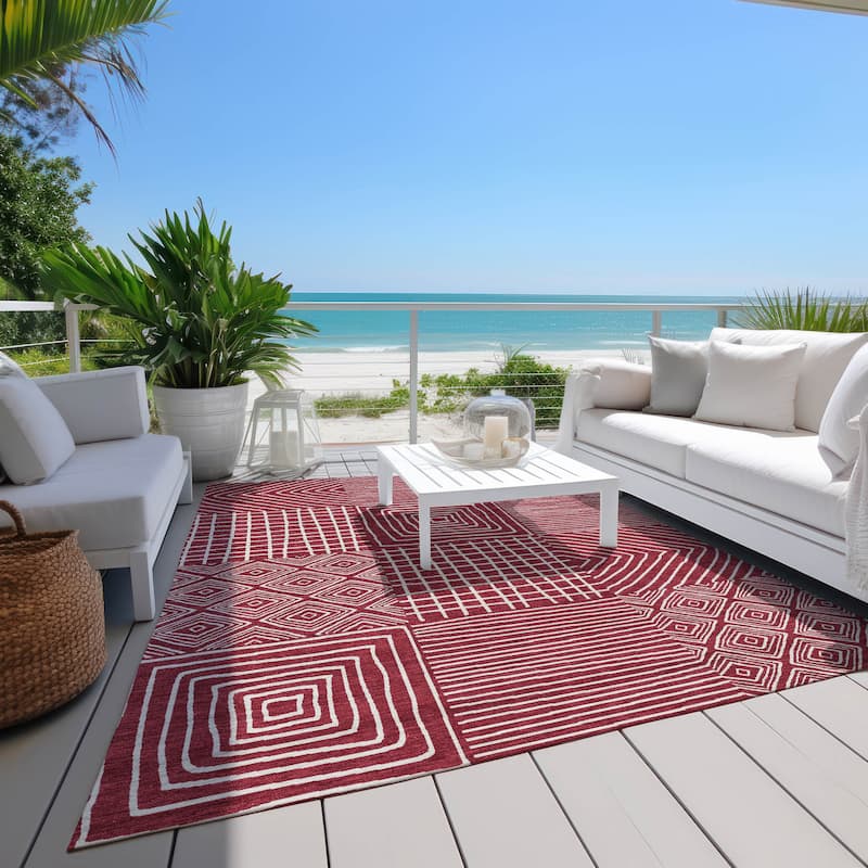 Machine Washable Indoor/ Outdoor Modern Mosaic Chantille Rug