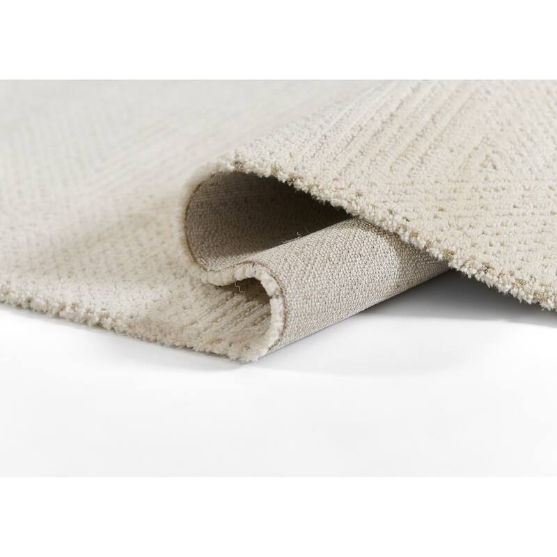 Momeni Wren Polyester Blend Geometric Area Rug