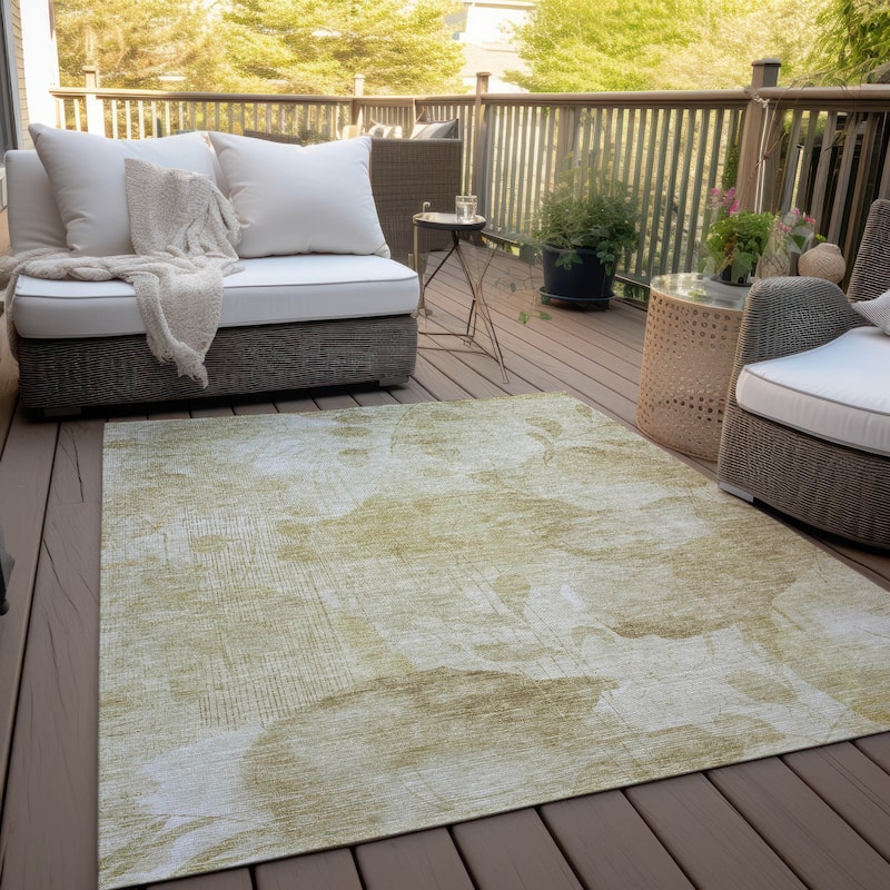 Machine Washable Indoor/ Outdoor Chantille Abstract Floral Rug - Beige - 5' x 7'6"