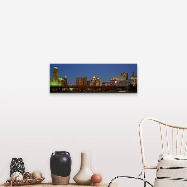 Shop Buffalo Skyline At Dusk New York Canvas Wall Art Overstock 16894228