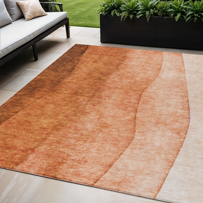 HomeRoots Ombre Transitional Rectangle Outdoor Rug - 5' X 8'