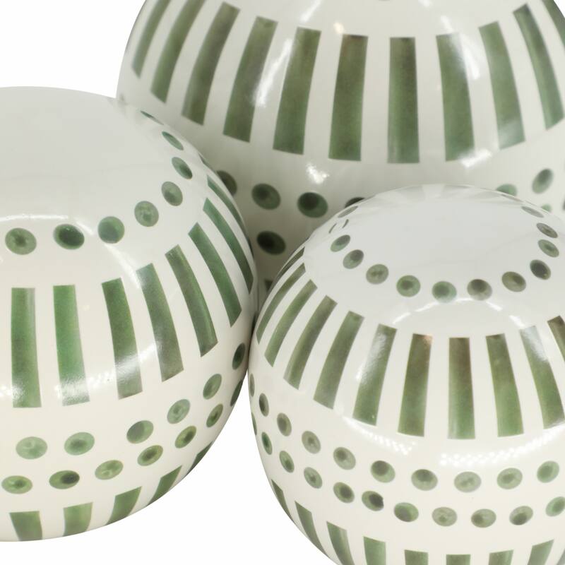 Sagebrook Home Orbs - 6" x 6" x 6"