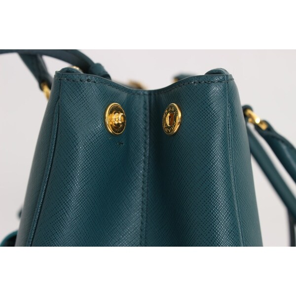 prada saffiano lux bag