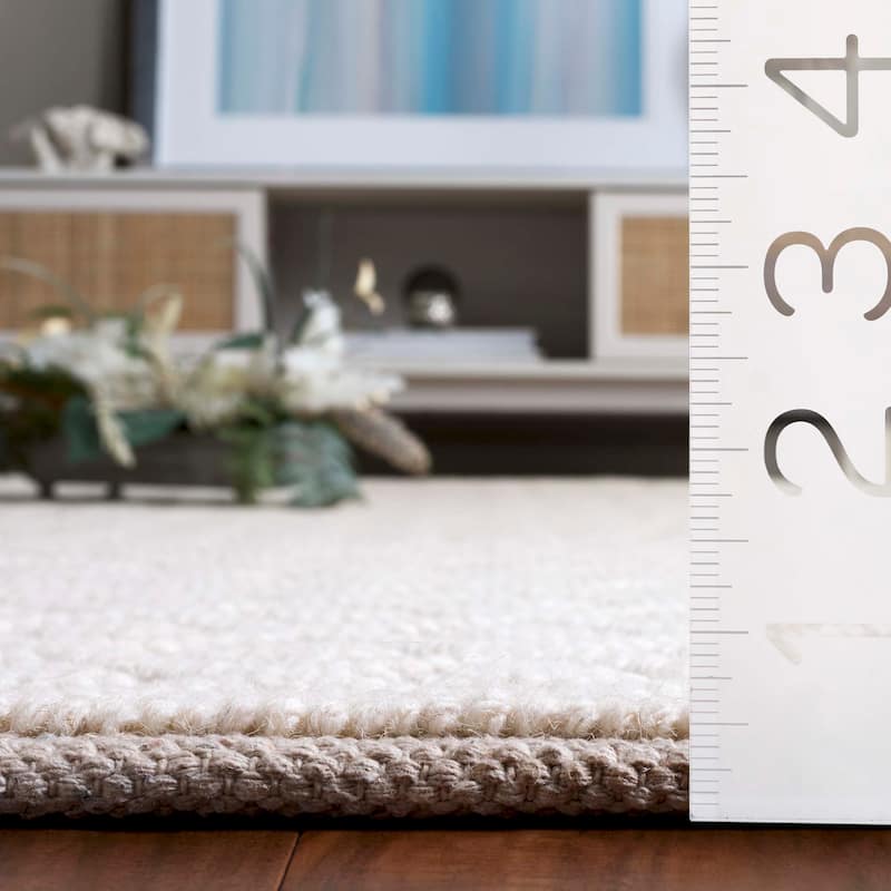 SAFAVIEH Handmade Vermont Latrice Wool Rug
