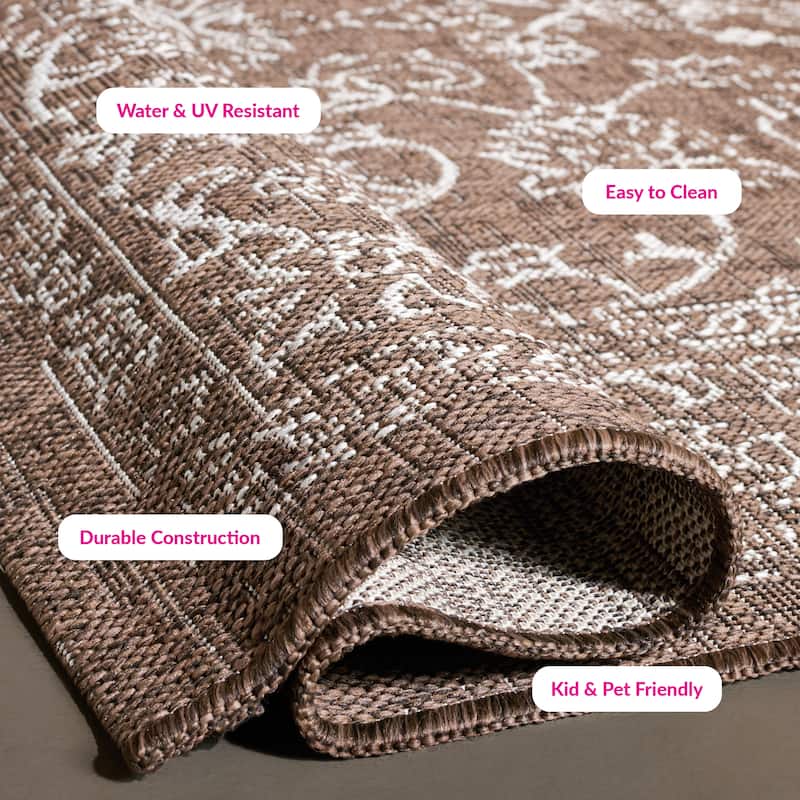 SAFAVIEH Courtyard Hasina Indoor /Outdoor Waterproof Patio Backyard Rug