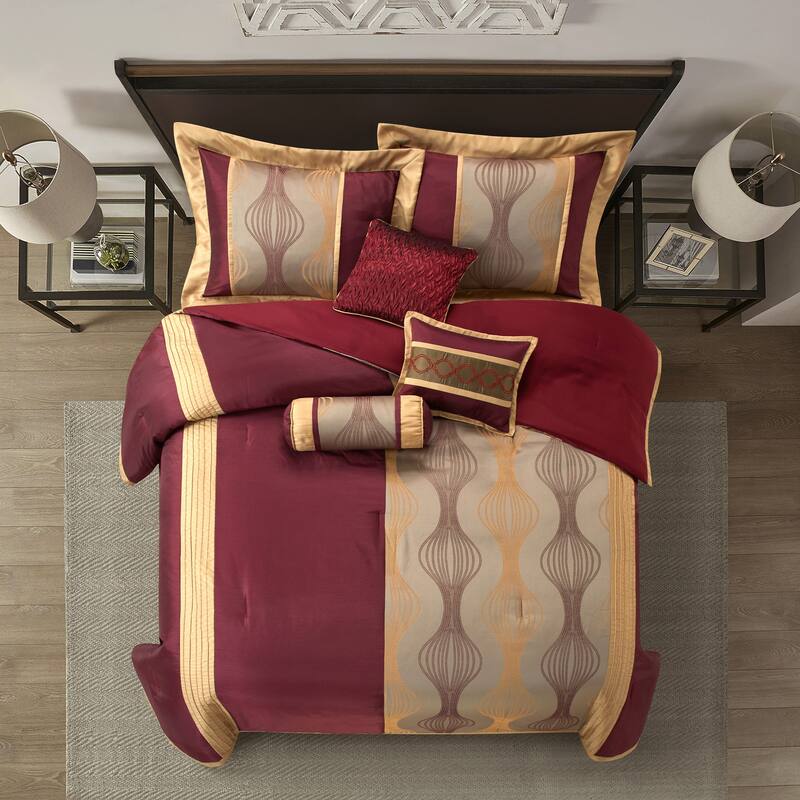 Grand Avenue Daniella 7-Piece Modern Geometric Comforter Set