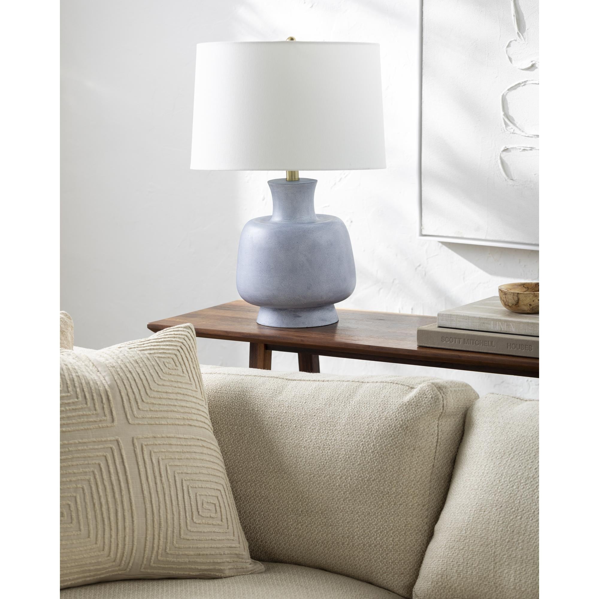 Livabliss Belton Traditional Accent Table Lamp