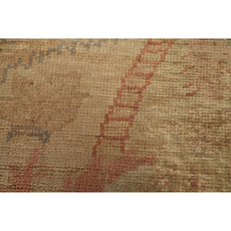 Hand Knotted Traditional Silk Yellow Animal Pictorial Area Rug - 5' 10'' X 4' 0''