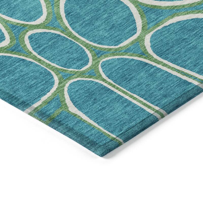 Machine Washable Indoor/ Outdoor Modern Bubbles Chantille Rug