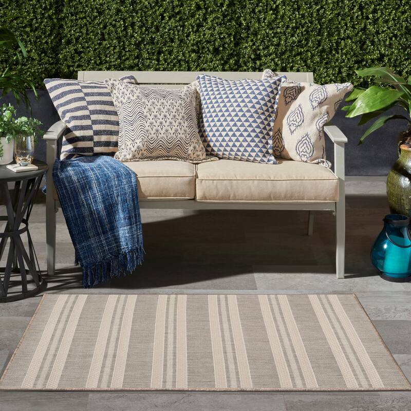Nourison Horizon Indoor/Outdoor Modern Rug
