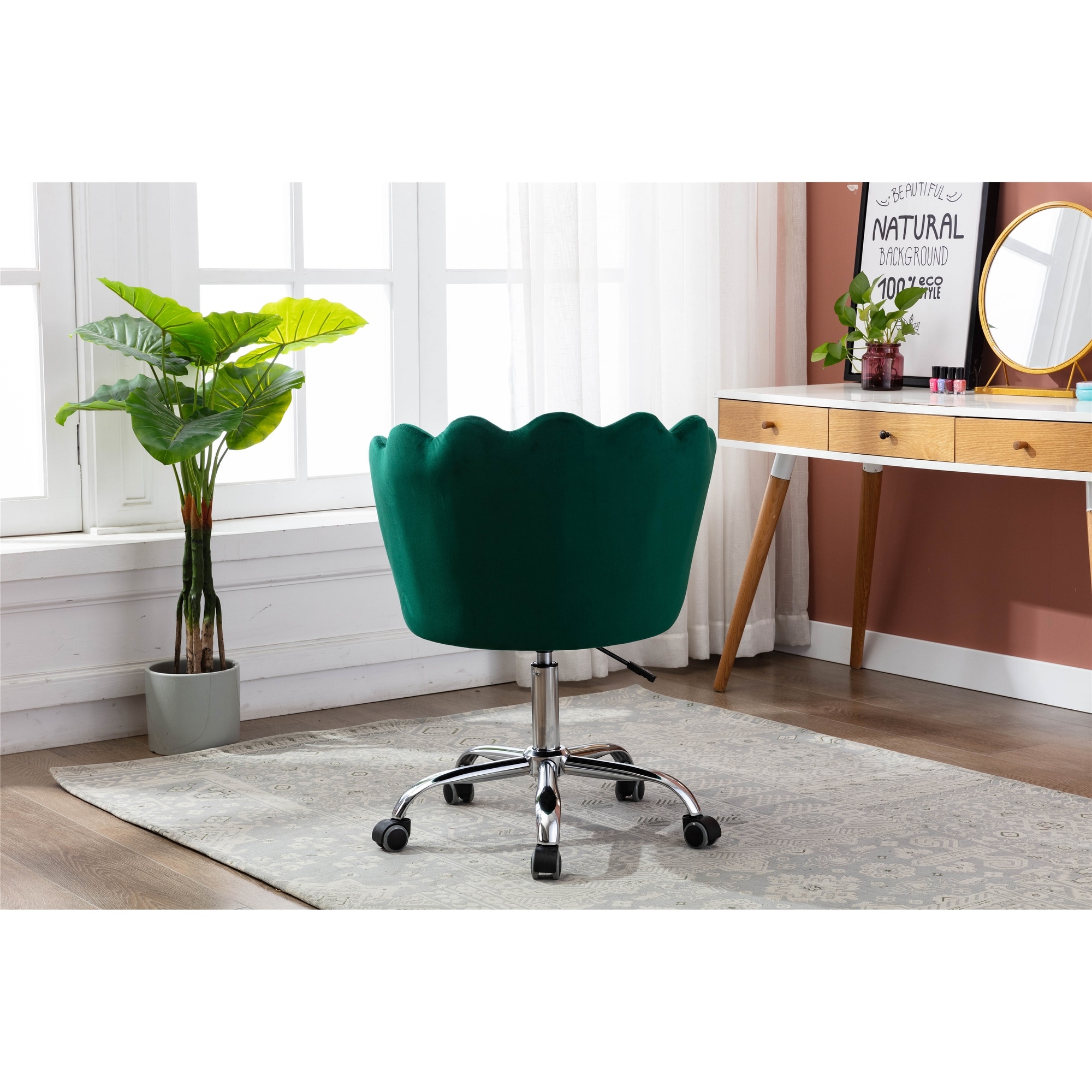 Silver top shell chair