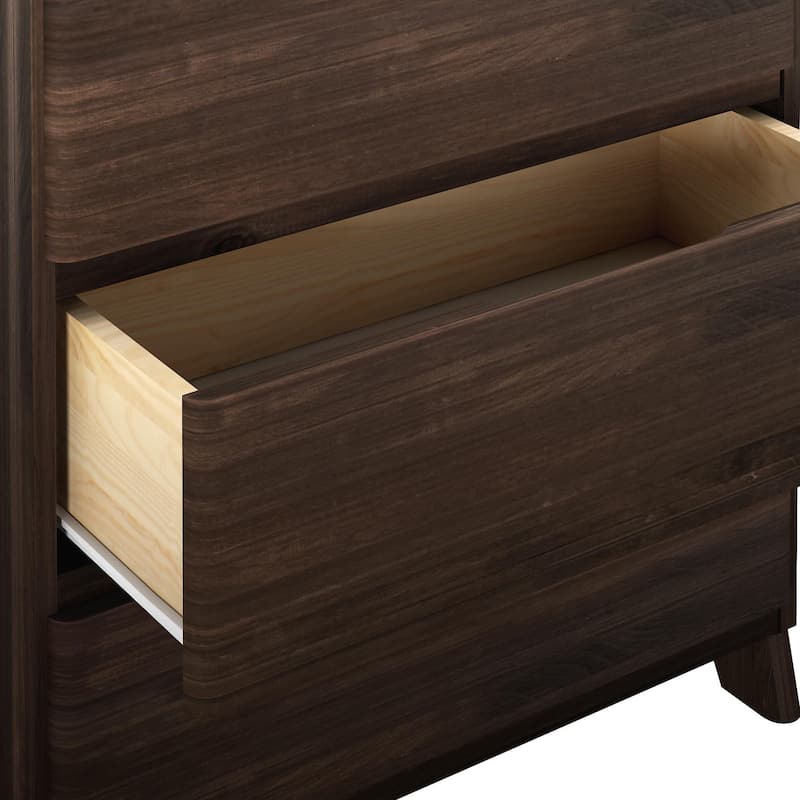 Max and Lily Farmhouse 3 Drawer Dresser