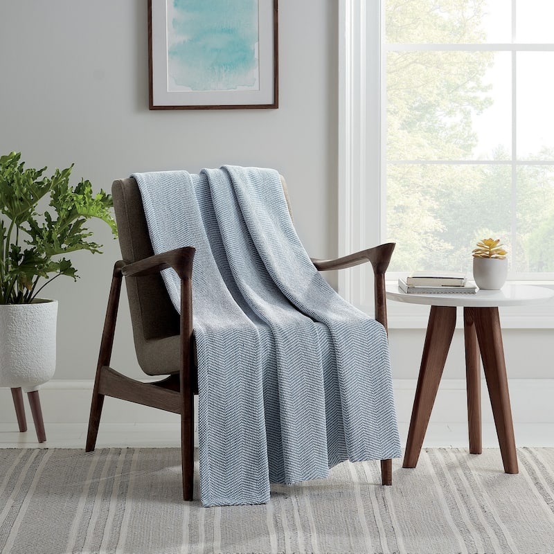 Aston & Arden Luxury Chenille All Season Chevron Blanket