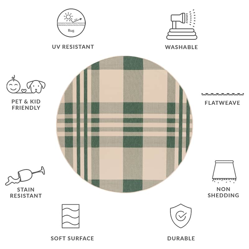 SAFAVIEH Courtyard Oriole Plaid Indoor/ Outdoor Waterproof Patio Backyard.