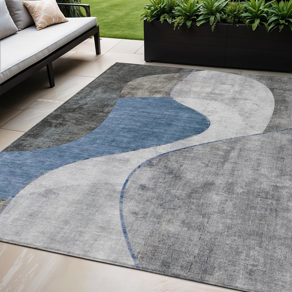 HomeRoots Abstract Transitional Rectangle Outdoor Rug