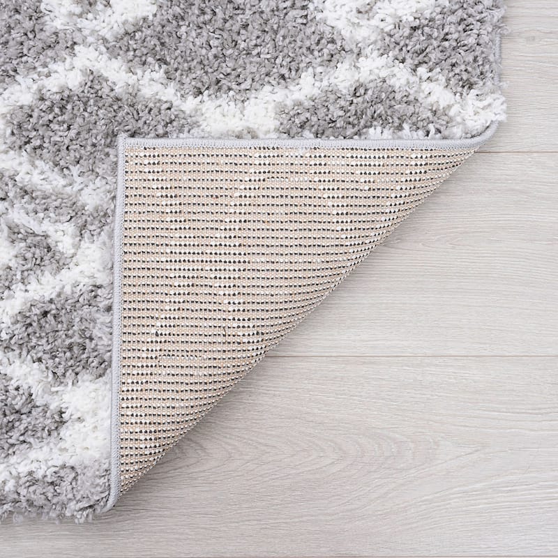 Joy Shag Mediterranean Geometric Indoor Area Rug