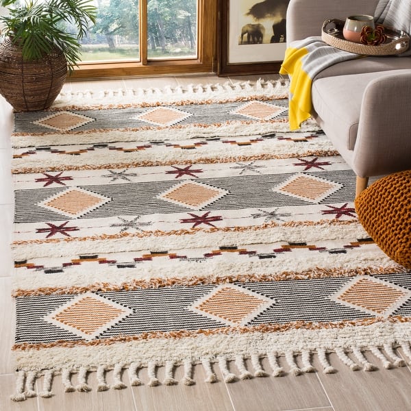 SAFAVIEH Handknotted Kenya Laylah Wool Tassel Rug On Sale Bed Bath