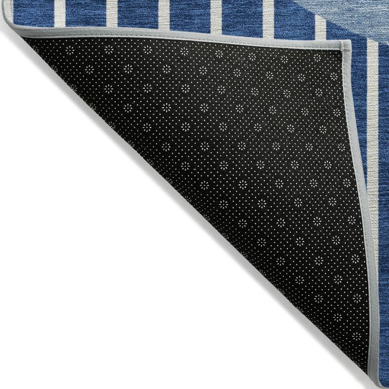Machine Washable Indoor/ Outdoor Modern Sunrise Chantille Rug