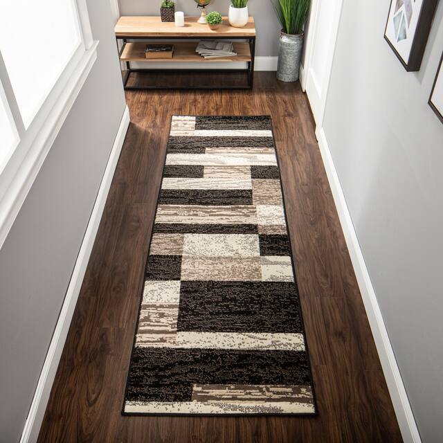 Miranda Haus Geometric Modern Patchwork Polypropylene Indoor Area Rug