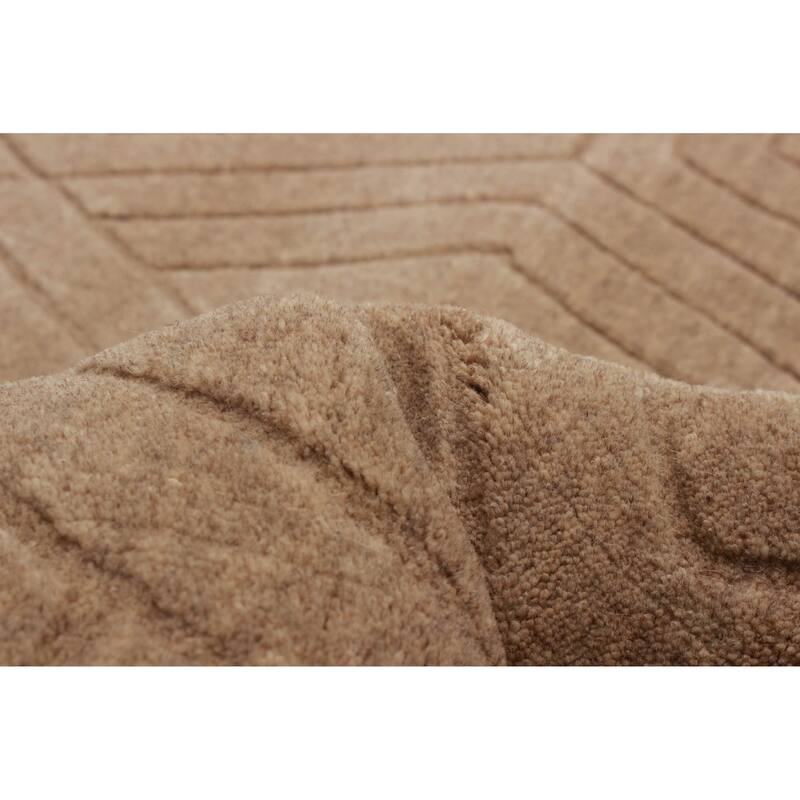 Kashkuli Gabbeh Tan Rug 5'3" x 7'7" - 5'3 x 7'7