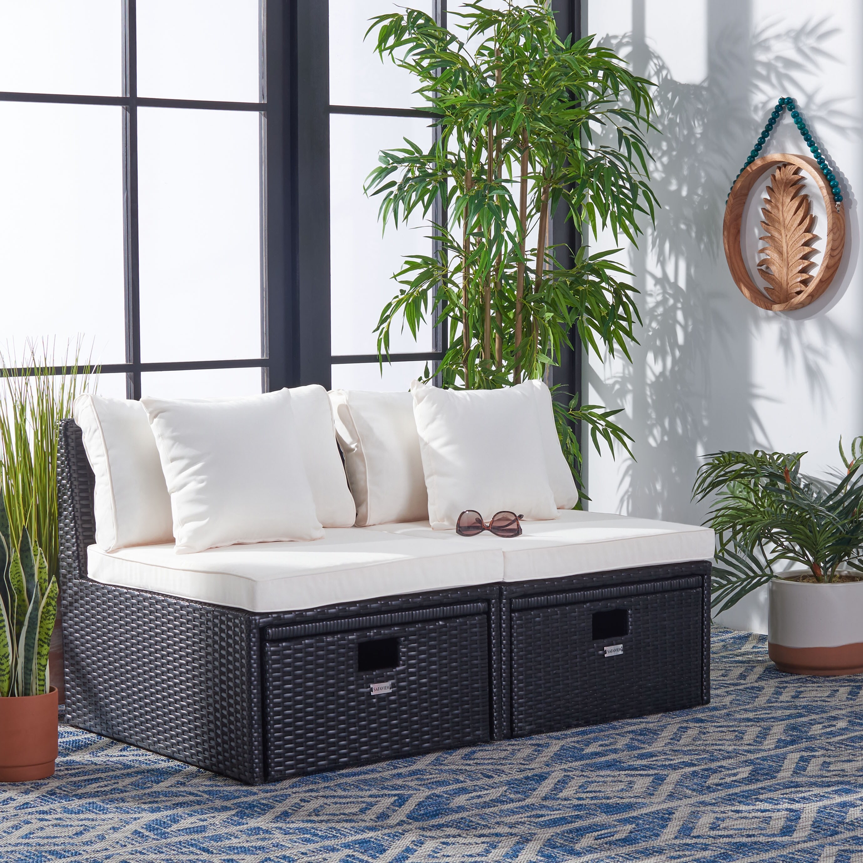 SAFAVIEH Outdoor Pramla Settee with Storage Ottomans Set of 2