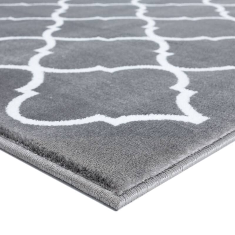 SUSSEXHOME Trellis Desing Area Rug