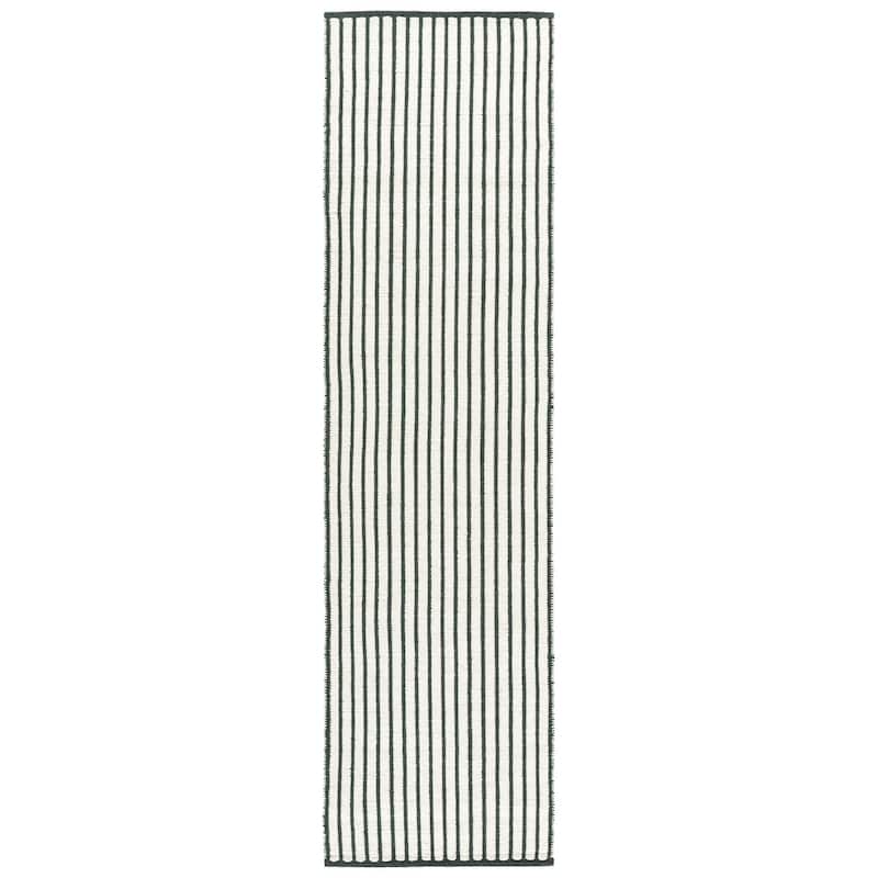 SAFAVIEH Handmade Vermont Ingried Wool Rug - 2'3" x 9' Runner - Dark Green/Ivory