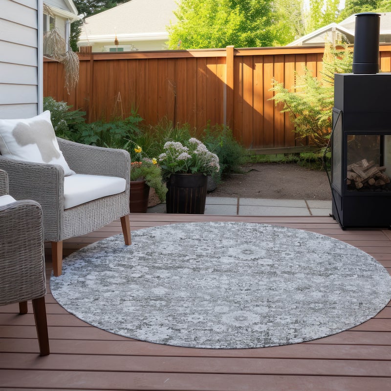 Machine Washable Indoor/ Outdoor Chantille Traditional Vintage Floral Rug