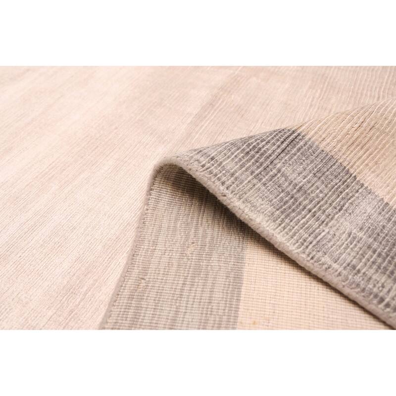 ECARPETGALLERY Hand Loomed Shimmer Light Grey Viscose Rug - 7'9 x 11'3