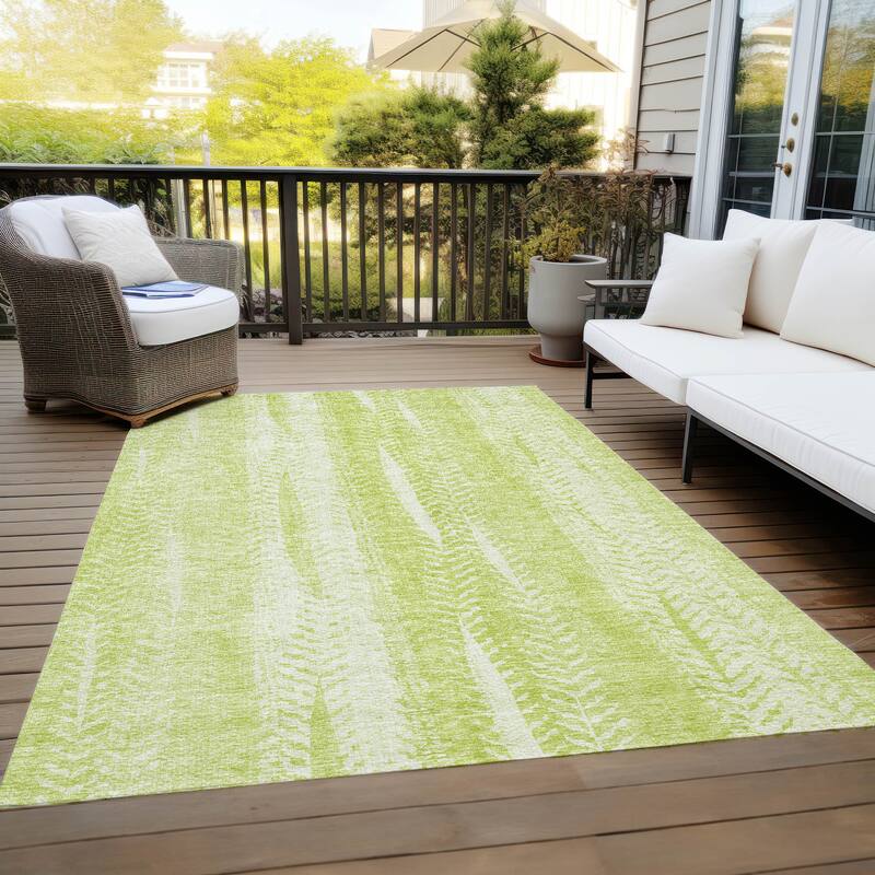 Machine Washable Indoor/ Outdoor Chantille Modern Imprints Rug